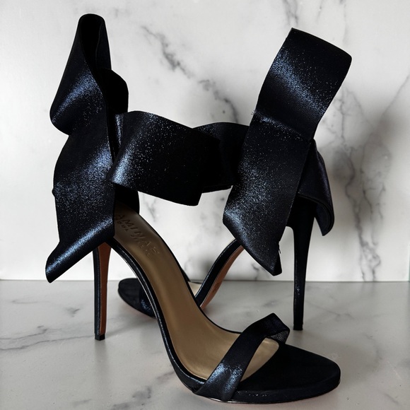 aminah abdul jillil Shoes - Amina’s Abdul Jillil Navy Blue Metallic Glitter Bow Sandals Heels Size US 11